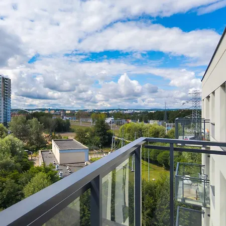 Osiedle Latarnikow With Balcony By Renters Appartamento