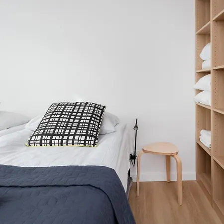 Osiedle Latarnikow With Balcony By Renters Apartment